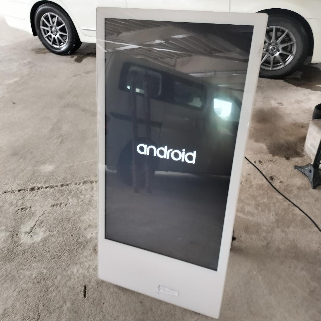 工人舎 デジタルサイネージ 43WH1Android搭載 訳アリ