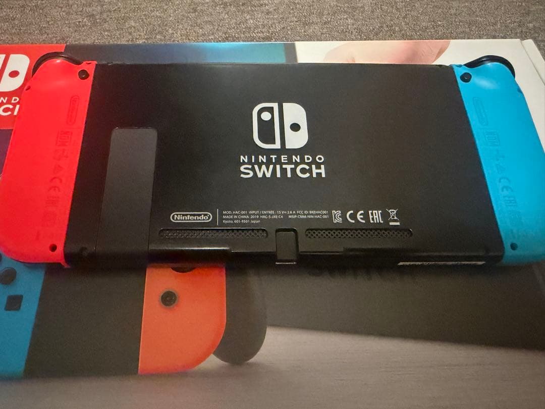 Nintendo Switch ネオンレッド/ネオンブルー 本体