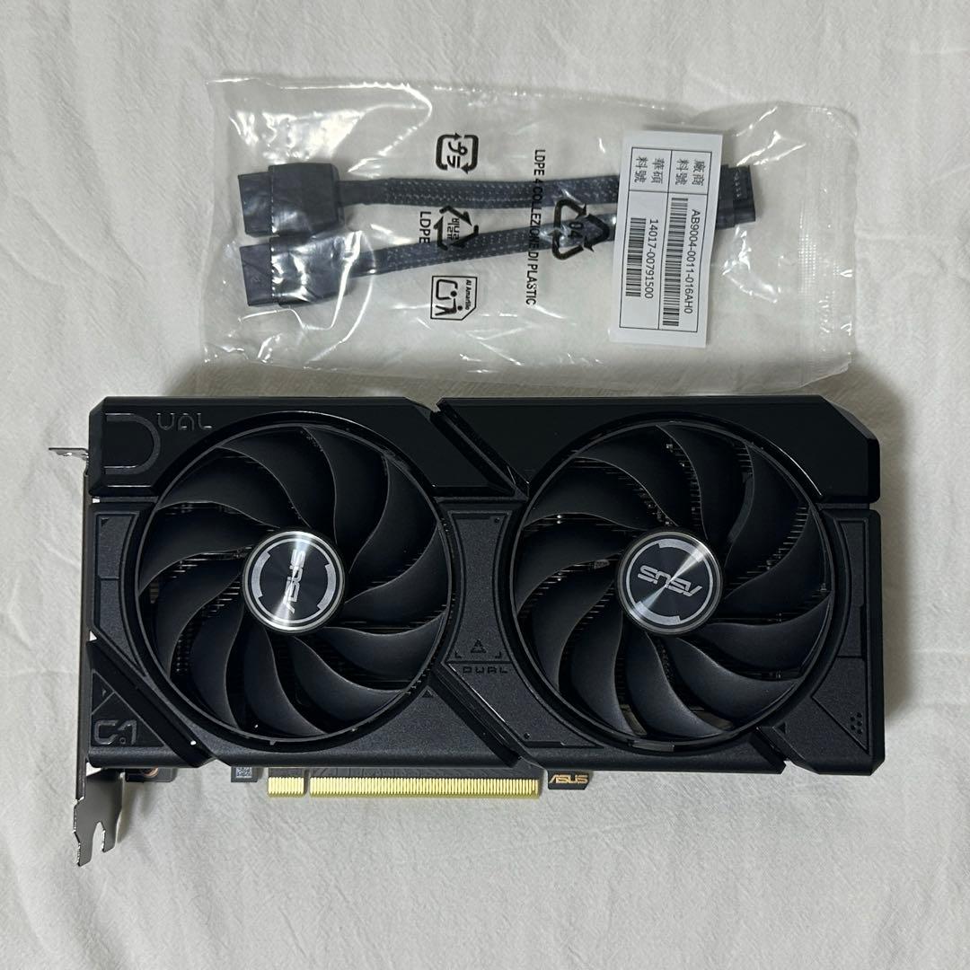 グラフィックボード・グラボ・ビデオカード ASUS Dual GeForce RTX4070 SUPER 12GB OC