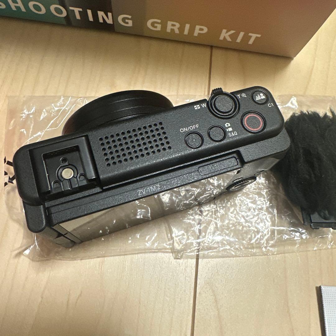 2/7(金)迄の限定販売!【SONY】ZV-1 Ⅱ グリップセット