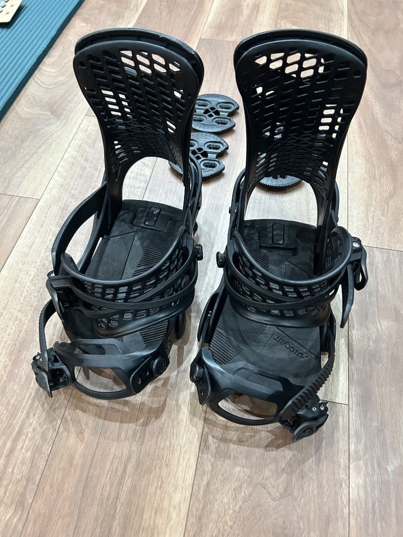 Burton GENESIS SIze:S スノーボードビンディング