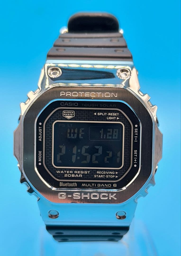 G-SHOCK GMW−B5000-1JFメタルカバーソーラー電波