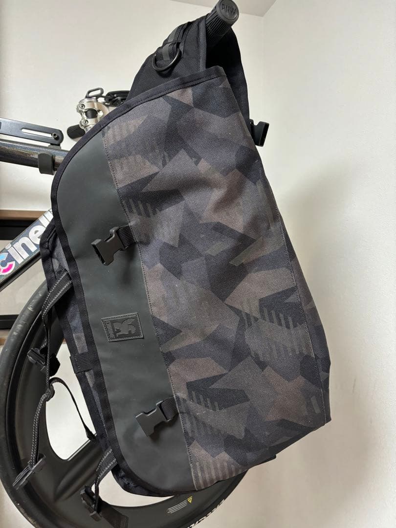 Chrome クローム　メッセンジャー　デジタル迷彩リフレクター　限定品