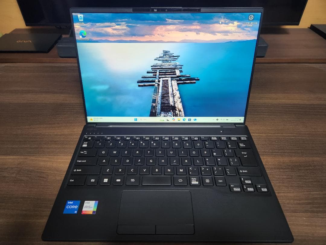 使用少超美品 LIFEBOOK UH i5-1335U 16GB Office他