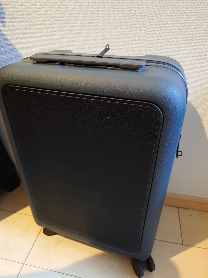 moln スーツケース small チャコール