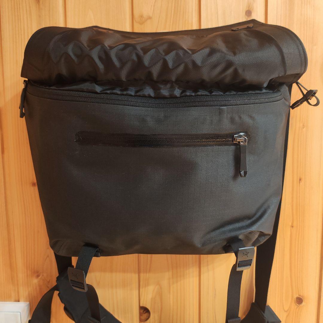 Arc'teryx アークテリクス　グランヴィル10 クーリエ　バッグ　ブラック