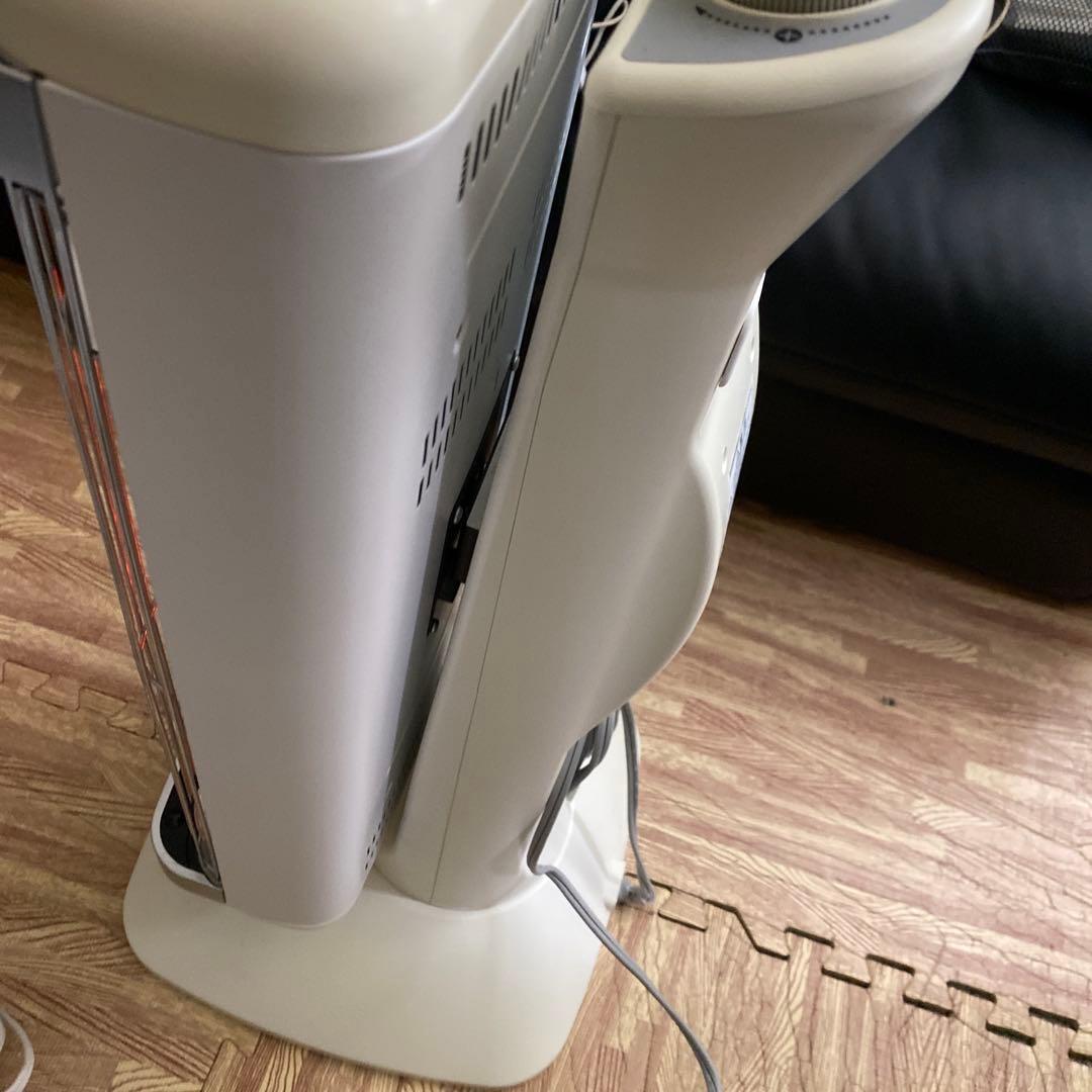 アラジン　AEH-261N グラファイトヒーター2018年製