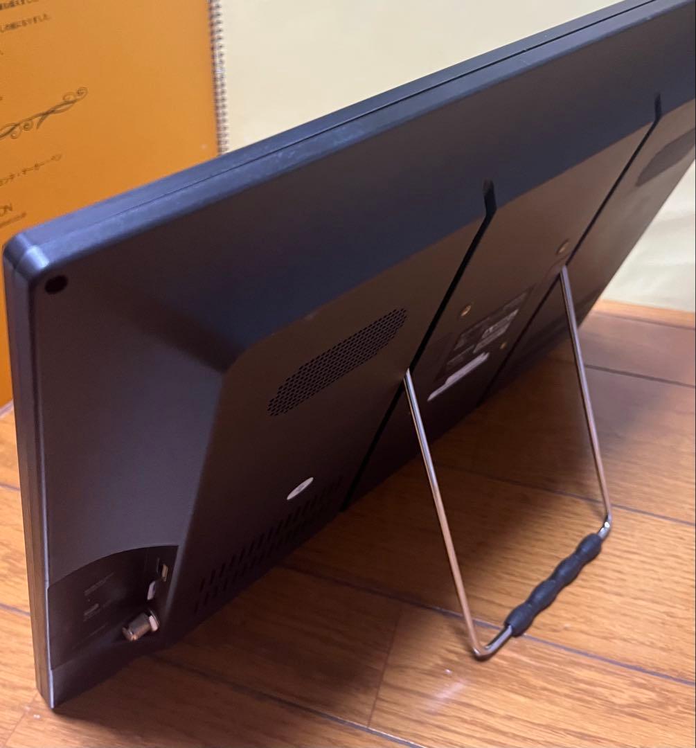 バッテリー内蔵 19型 テレビ 屋内外　モニター