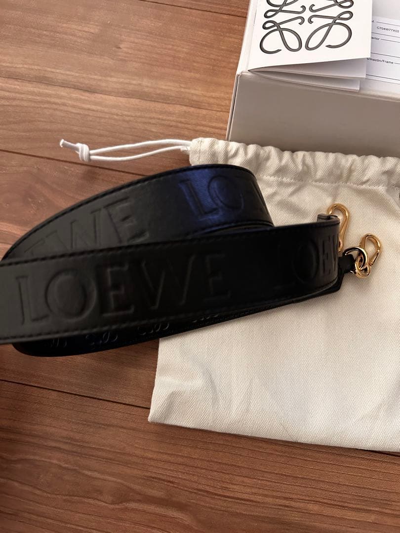 新品☆LOEWEロエベ☆カーフレザーストラップ☆ブラック