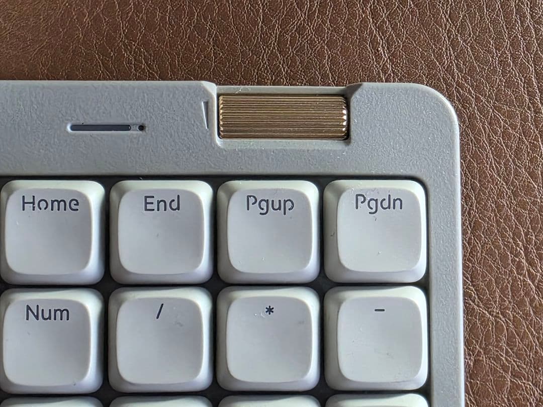 LofreeFlowLite100メカニカルキーボードテンキー（US配列）