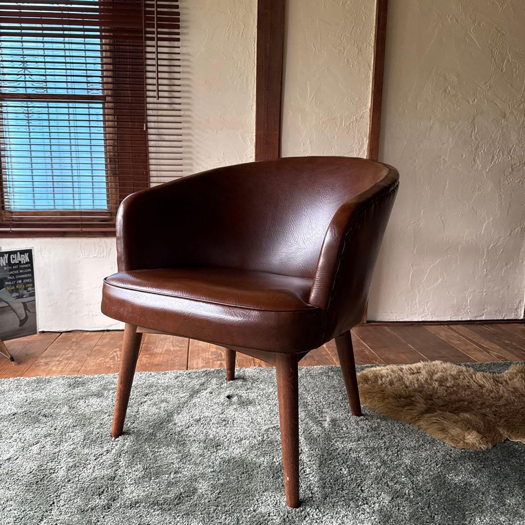 ビンテージ　シングルソファー　シンプル　ミッドセンチュリー