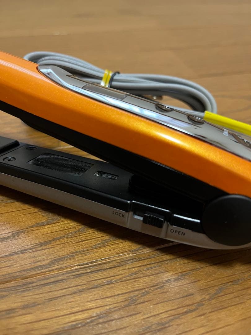 オレンジ ストレートヘアアイロン