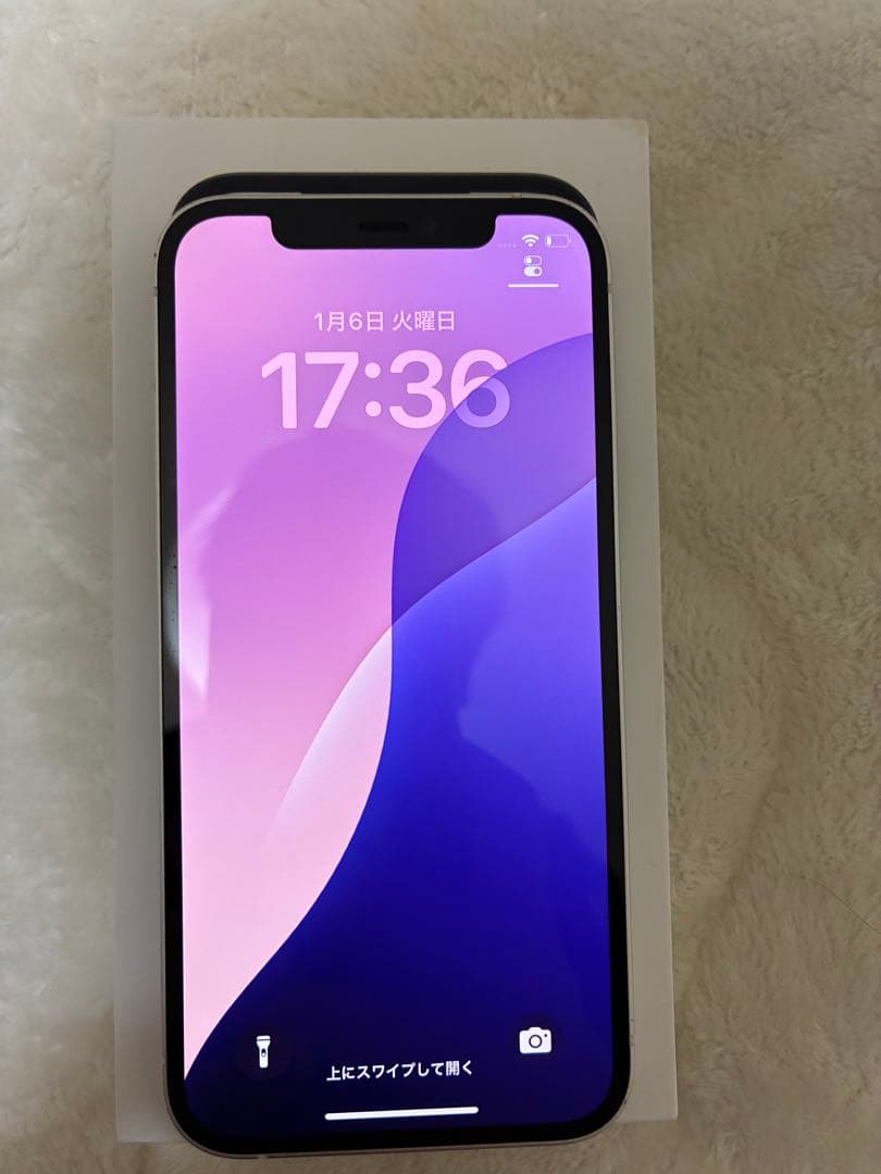 Apple iPhone 12 ホワイト　128GB