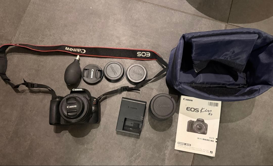 Canon EOS kiss x9 ダブルレンズ