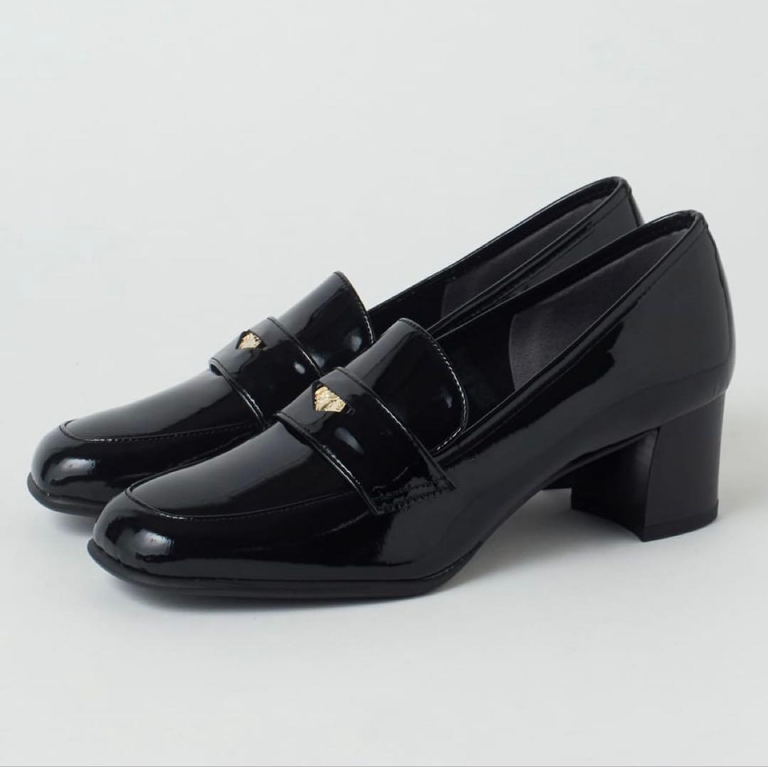 美品 現行 ダイアナ ヒールアップローファー エナメル ブラック 24cm
