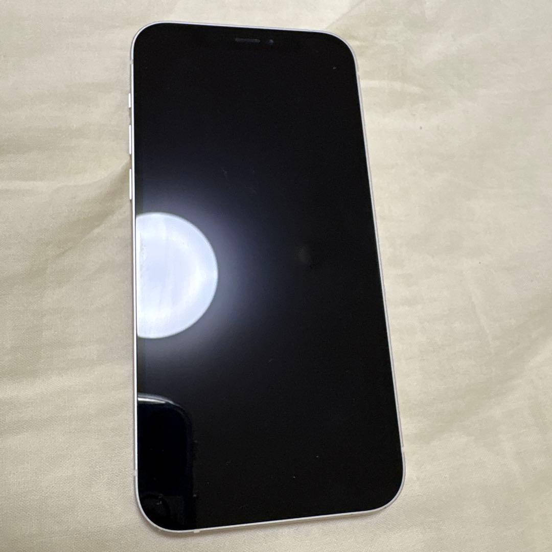 Apple iPhone 12 ホワイト 本体のみ