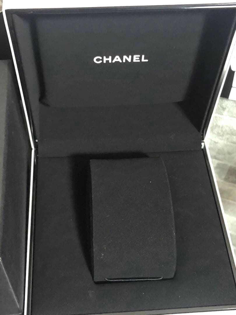 シャネル　時計ケースj12 セラミック　ダイヤ