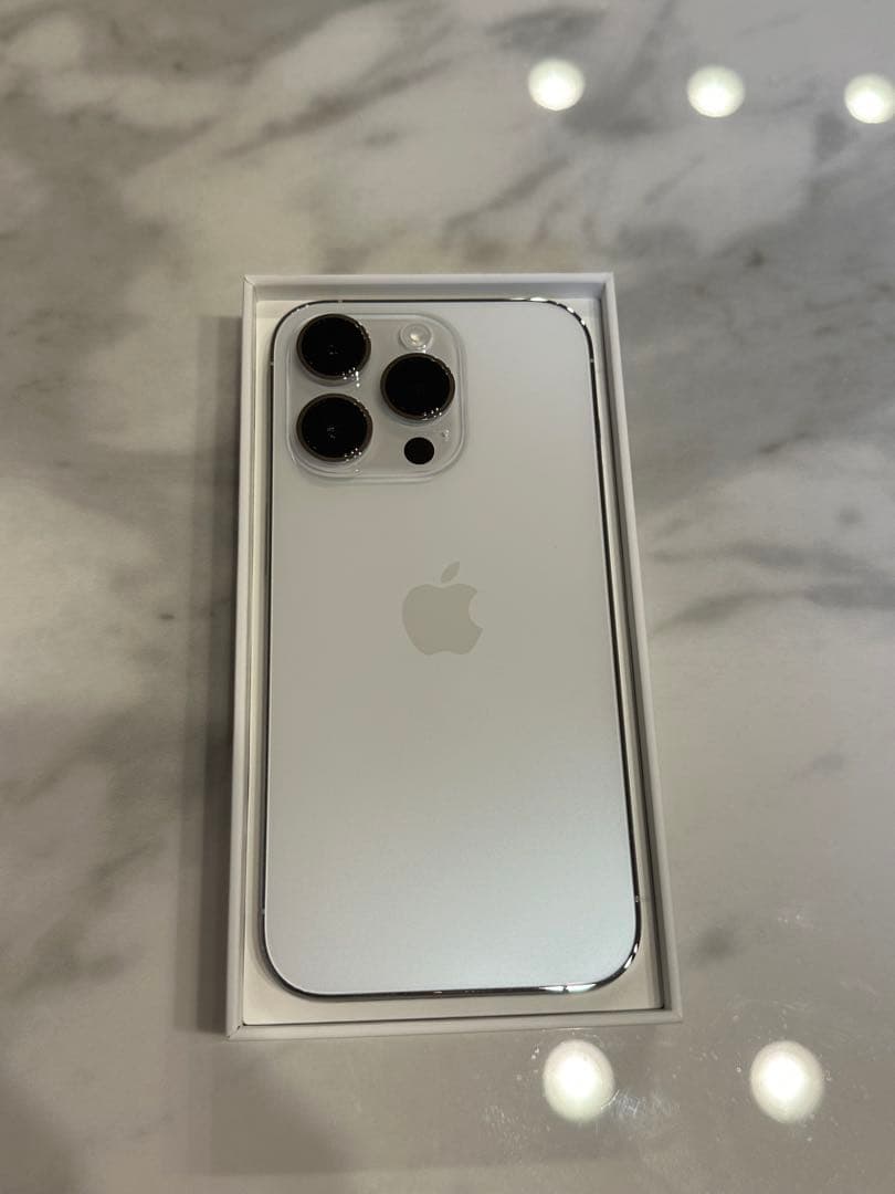 Apple iPhone 14 pro 256GB シルバー