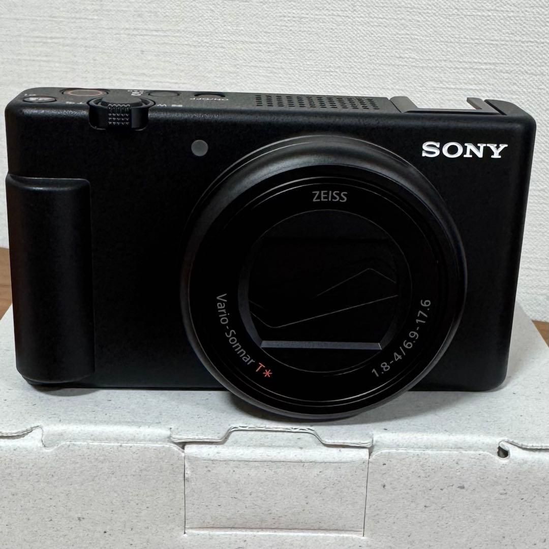 ほぼ新品SONY ZV-1Ⅱ シューティンググリップキットバッテリーチャージャー