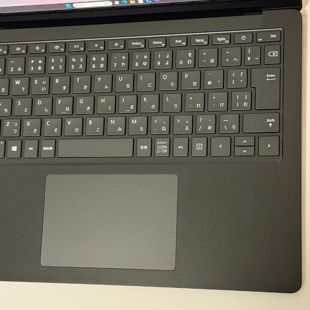★超美品★ 第11世代Corei7 メモリ16GB Surface H34