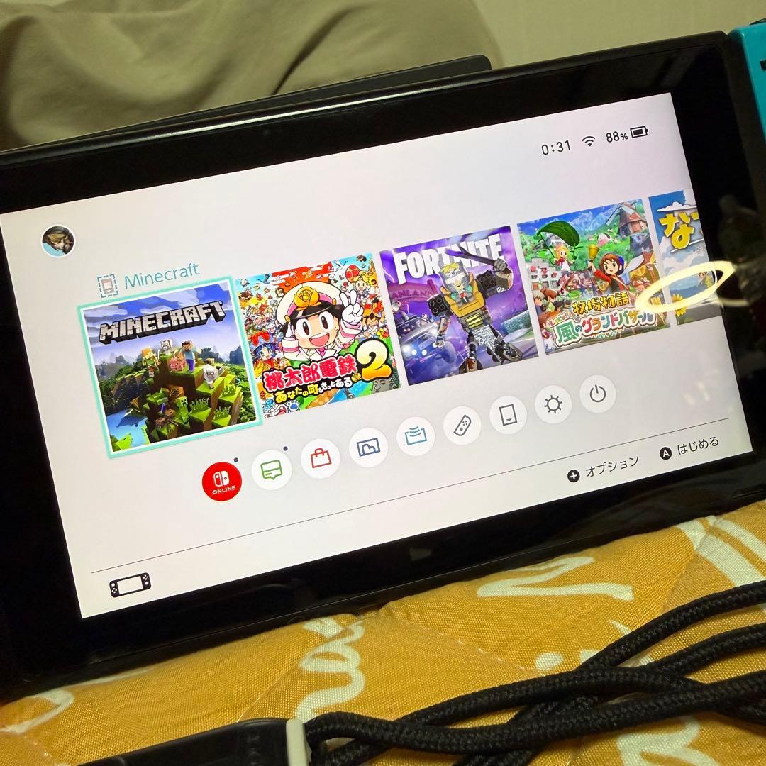 A*a様 美品！Nintendo Switch 赤青 本体