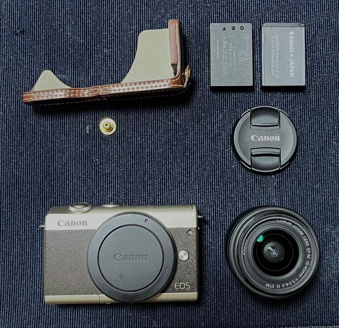 デジタルカメラ EOS M200 LIMITED GOLD KIT