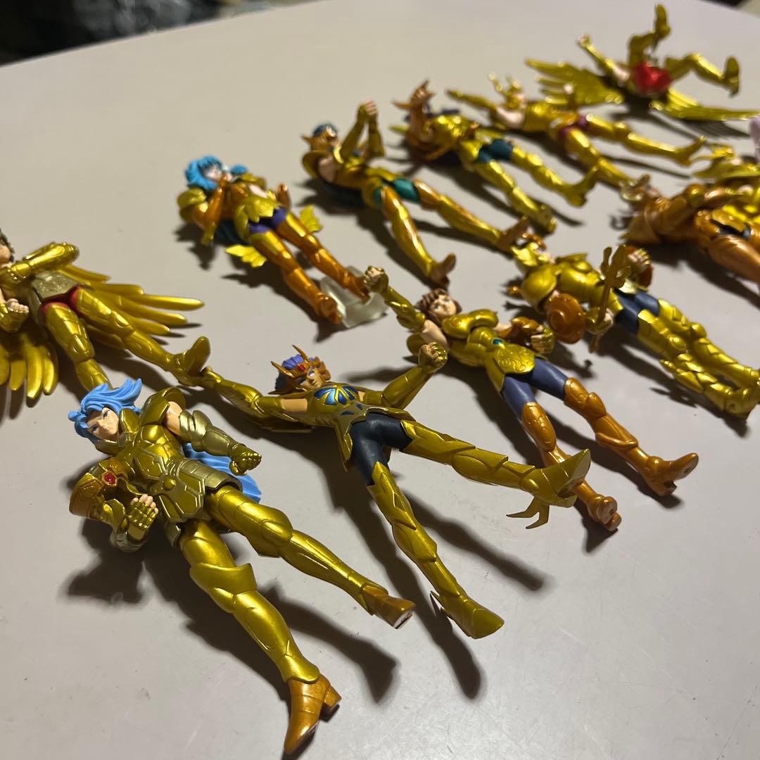 聖闘士星矢 黄金戦士12星座＋黄金聖衣の星矢