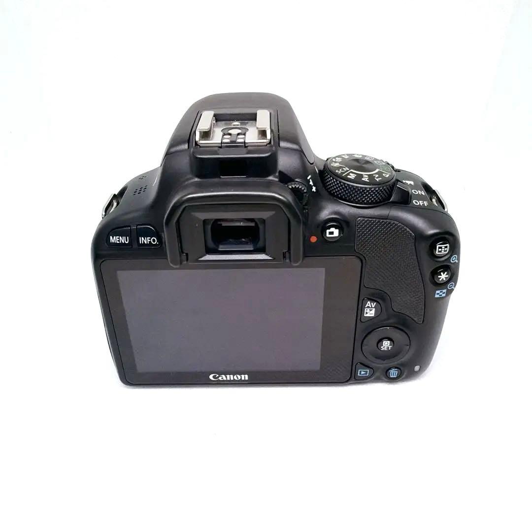 【美品】Canon EOS Kiss X7 ダブルレンズ キャノン♥️初心者♥️
