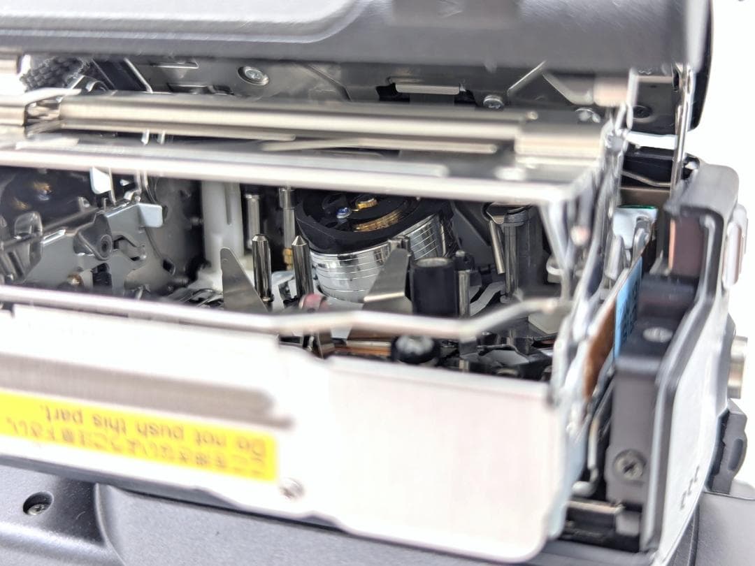 miniDVのダビングに！ SONY ビデオカメラ DCR-HC1000 02