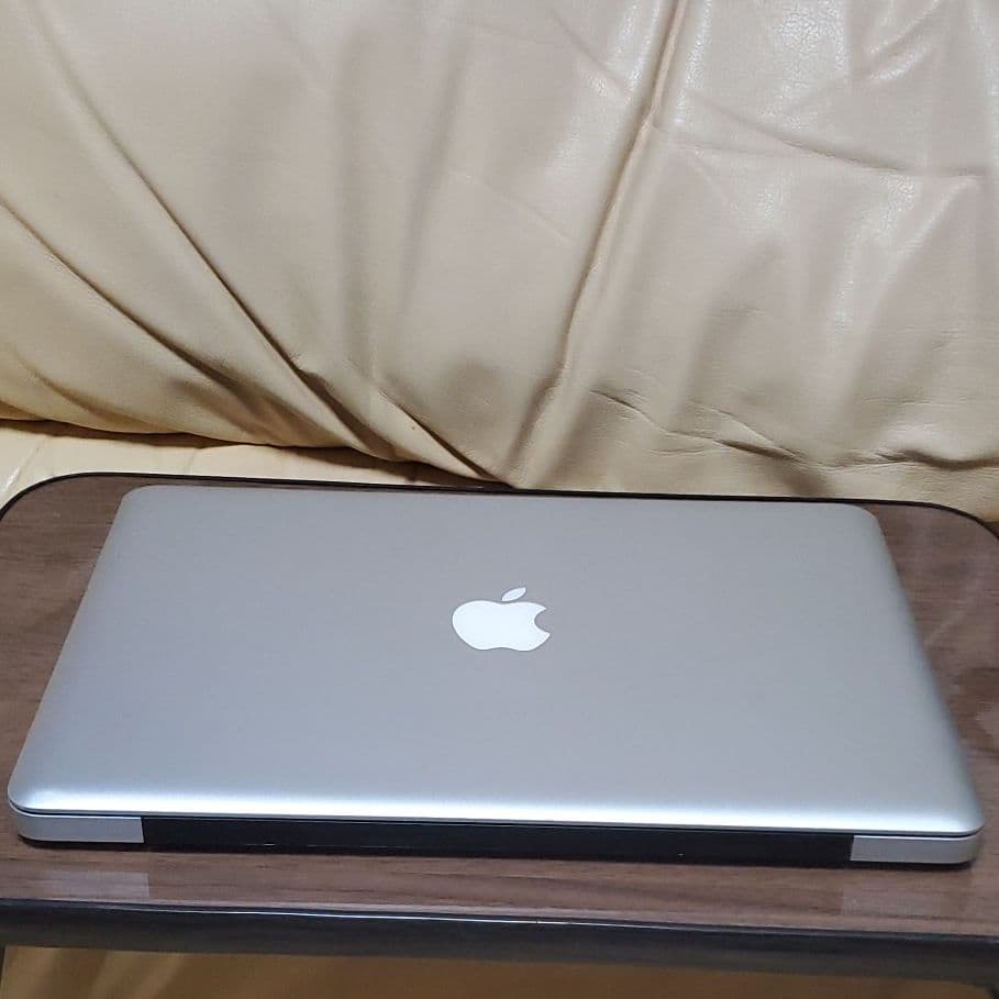 Apple　MacBook Pro　ジャンク品　未確認