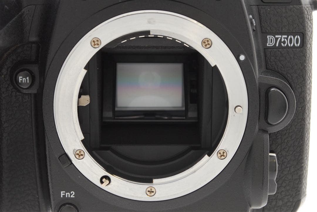 美品✨ニコン D7500 ボディ❤️ショット数13,985回！