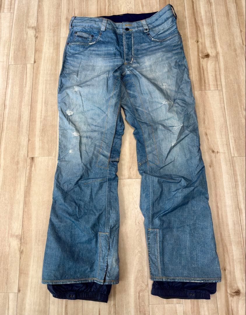 【美品】バートン BURTON GORE-TEX スノーボードパンツＬデニム柄