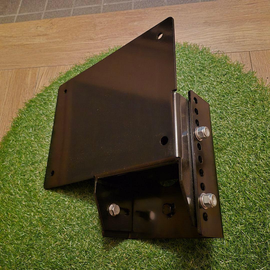 新型ジムニー・シエラ jb74・jb64 スペアタイヤ移動ブラケット・ホルダー