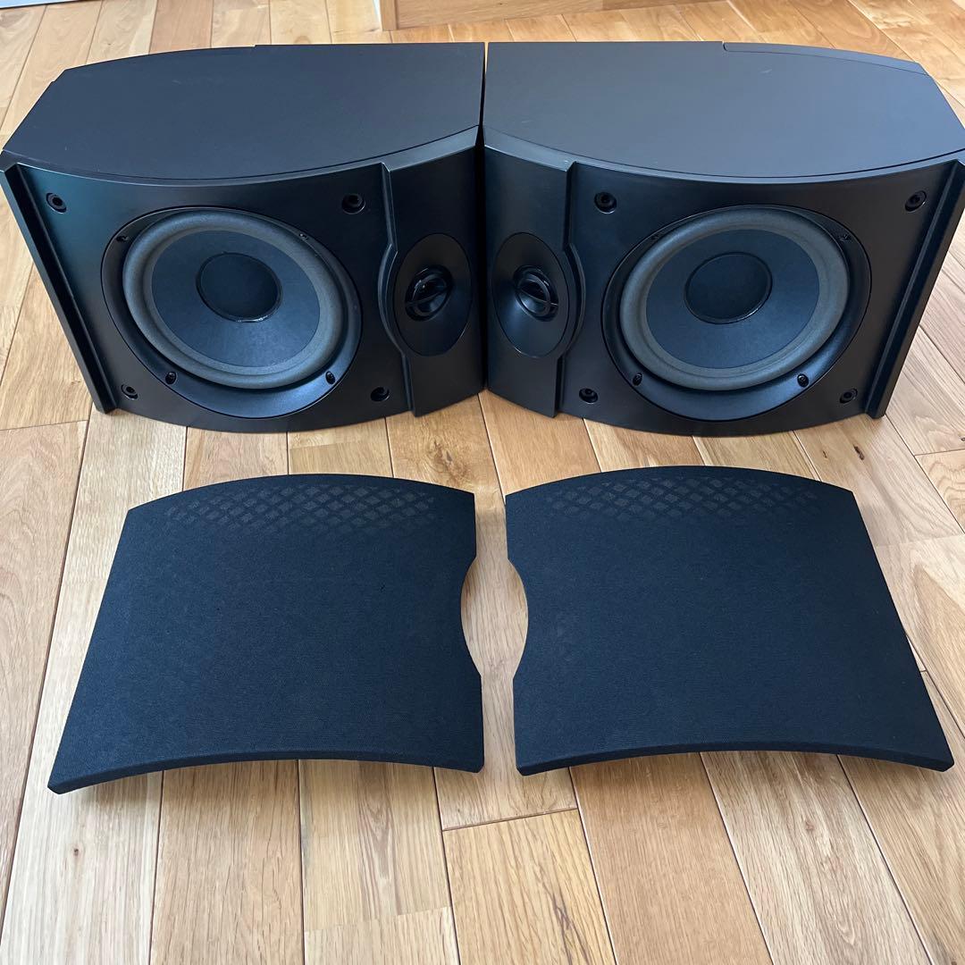 BOSE 301V ブラック スピーカー 2個　ブラケット付き