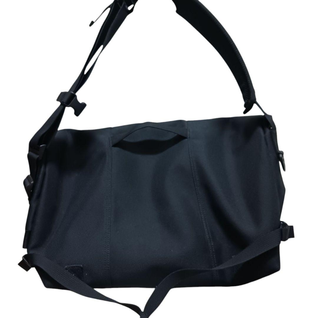 美品 TIMBUK2 メッセンジャーバッグ ショルダーバッグ 黒 y2k テック