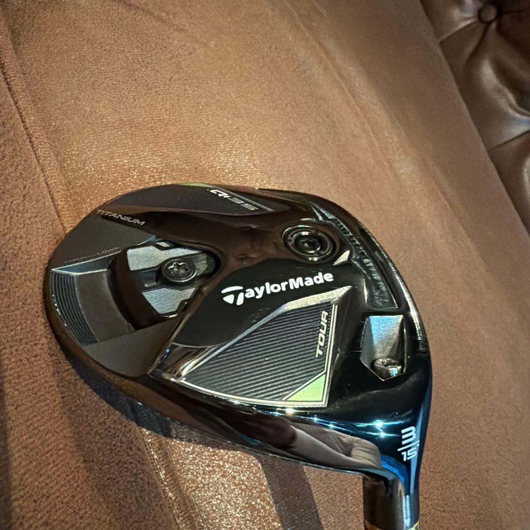 TaylorMade Qi35TOURフェアウェイウッド 15度