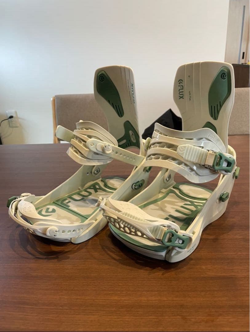 FLUX XF 22-23 戸塚優斗モデル Lサイズ