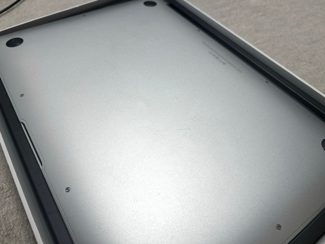 MacBook Air 13inch 2017 256GB 箱付き ジャンク品