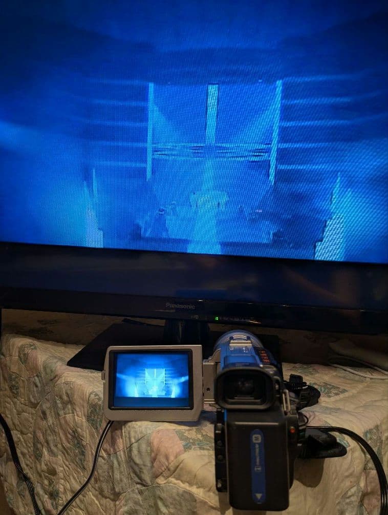 ソニー ビデオカメラ DCR-TRV20 バッテリー付き