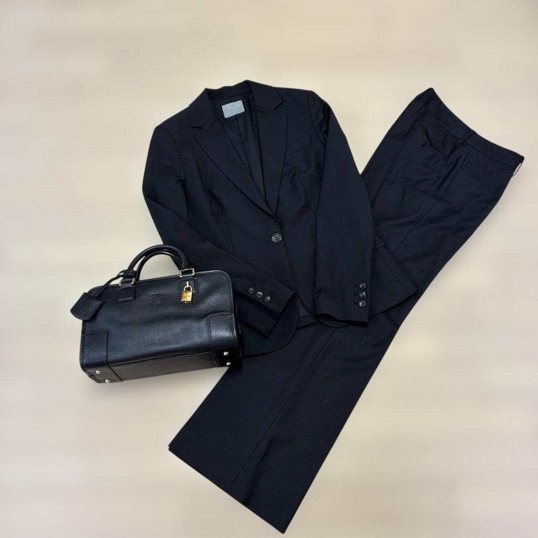 美品　セオリーリュクス 42 ブラック　スーツ フォーマル　エグゼクティブ