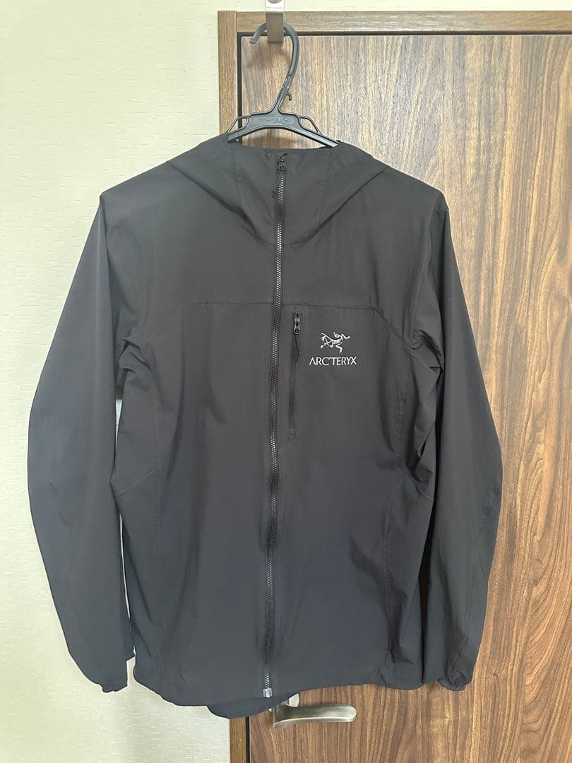 ARC’TERYX スコーミッシュフーディ メンズ S ブラック