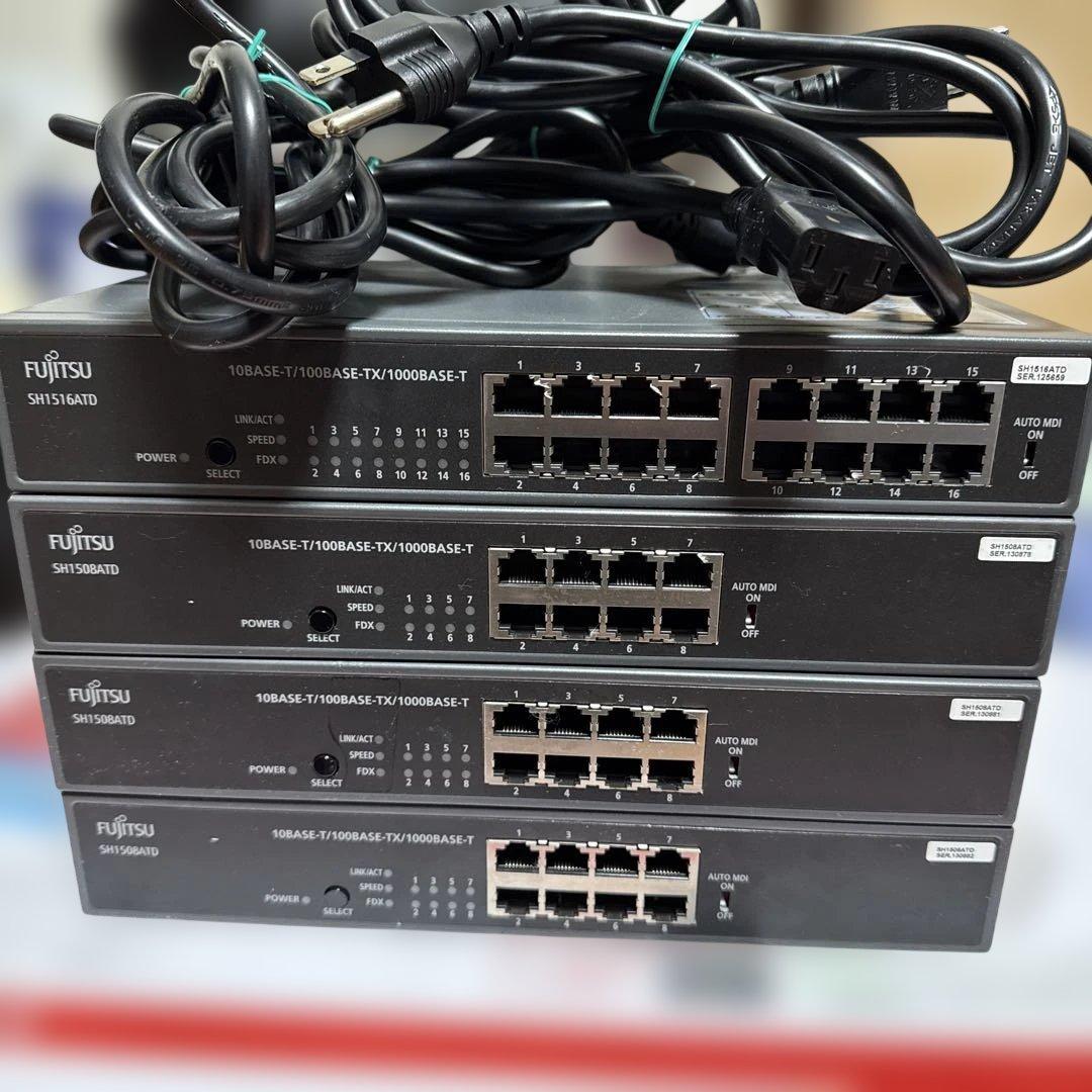 富士通　スイッチングハブ SH1516ATD 1台　SH1508ATD 3台