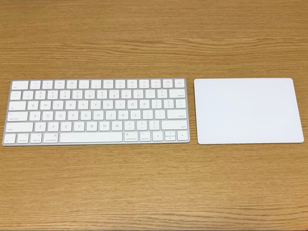 Apple Magic キーボード(US) トラックパッド (Lighting)