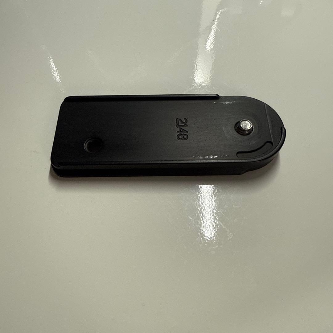 ライカM型アルカスイス三脚プレート