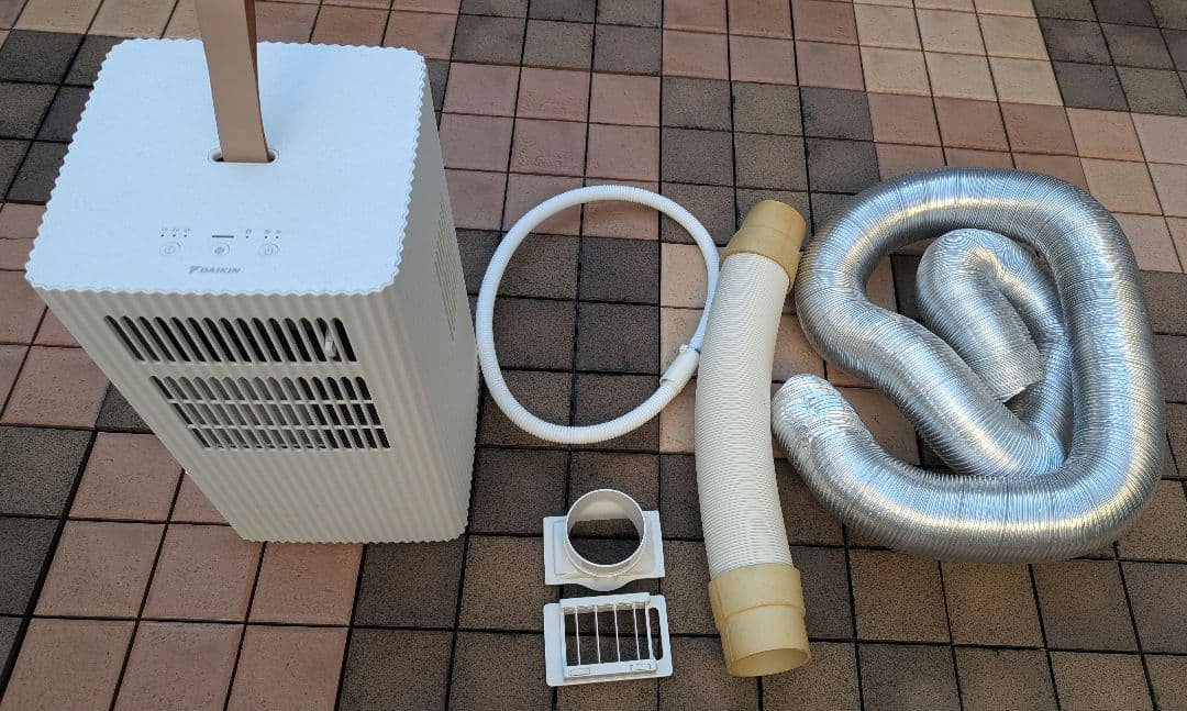 【美品】ポータブルエアコン DAIKIN Carrime 2 PCA10YS-W