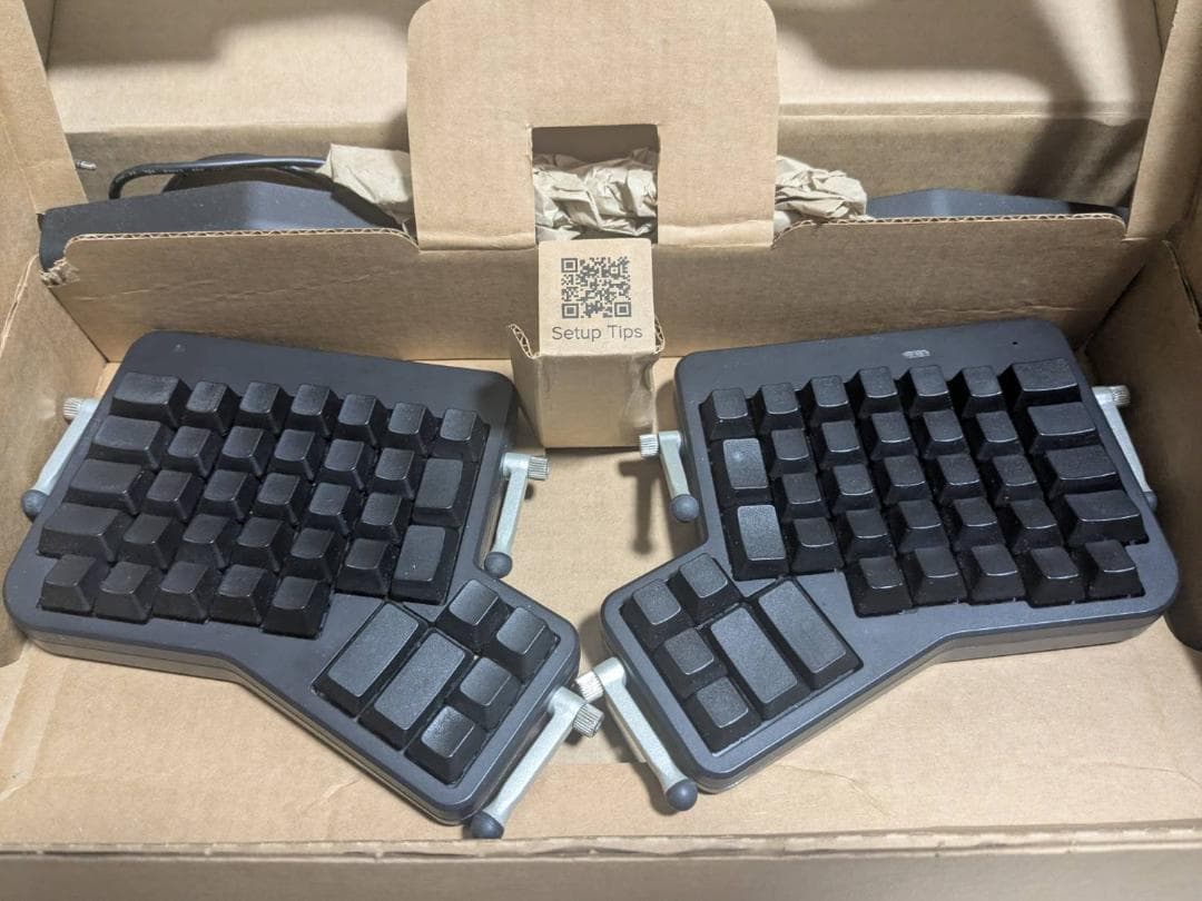 ZSA ERGODOX EZ 分割キーボード