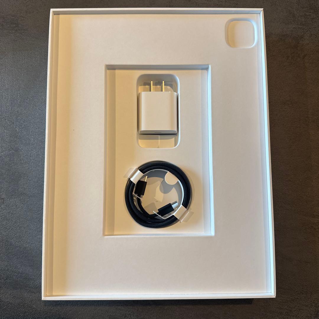 【美品】Apple iPad Pro (M4) 13インチ256GB Wi-Fi