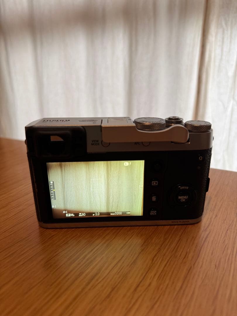 【送料込み】FUJIFILM X100F