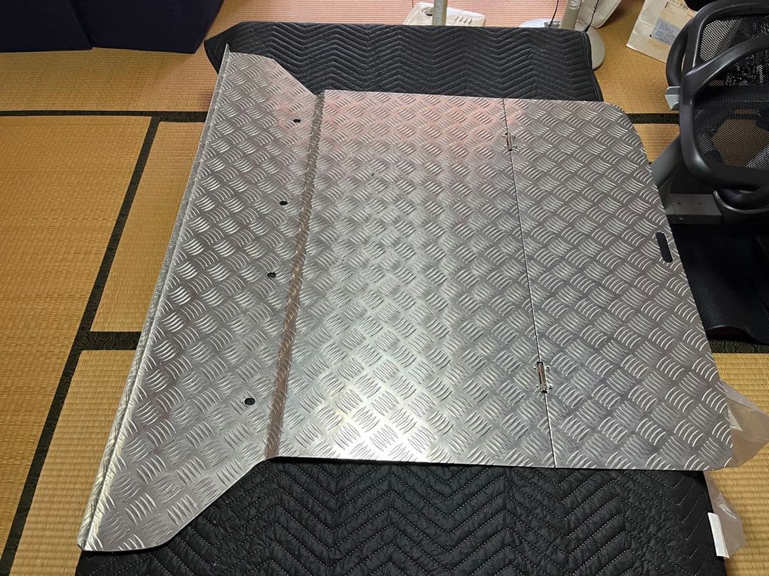 jb23ジムニー　リアフロアパネル