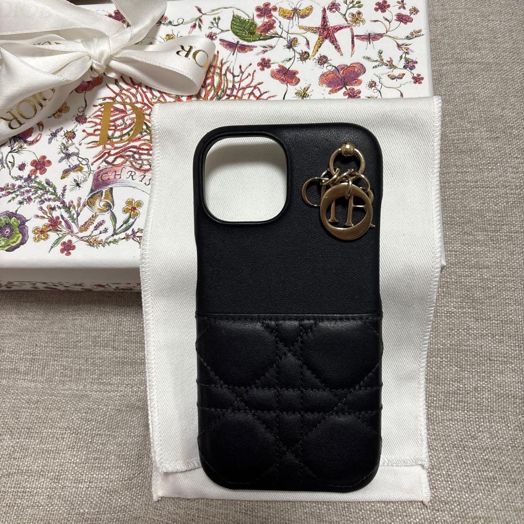 Christian Dior iphone15 ケース カナージュ チャーム付き